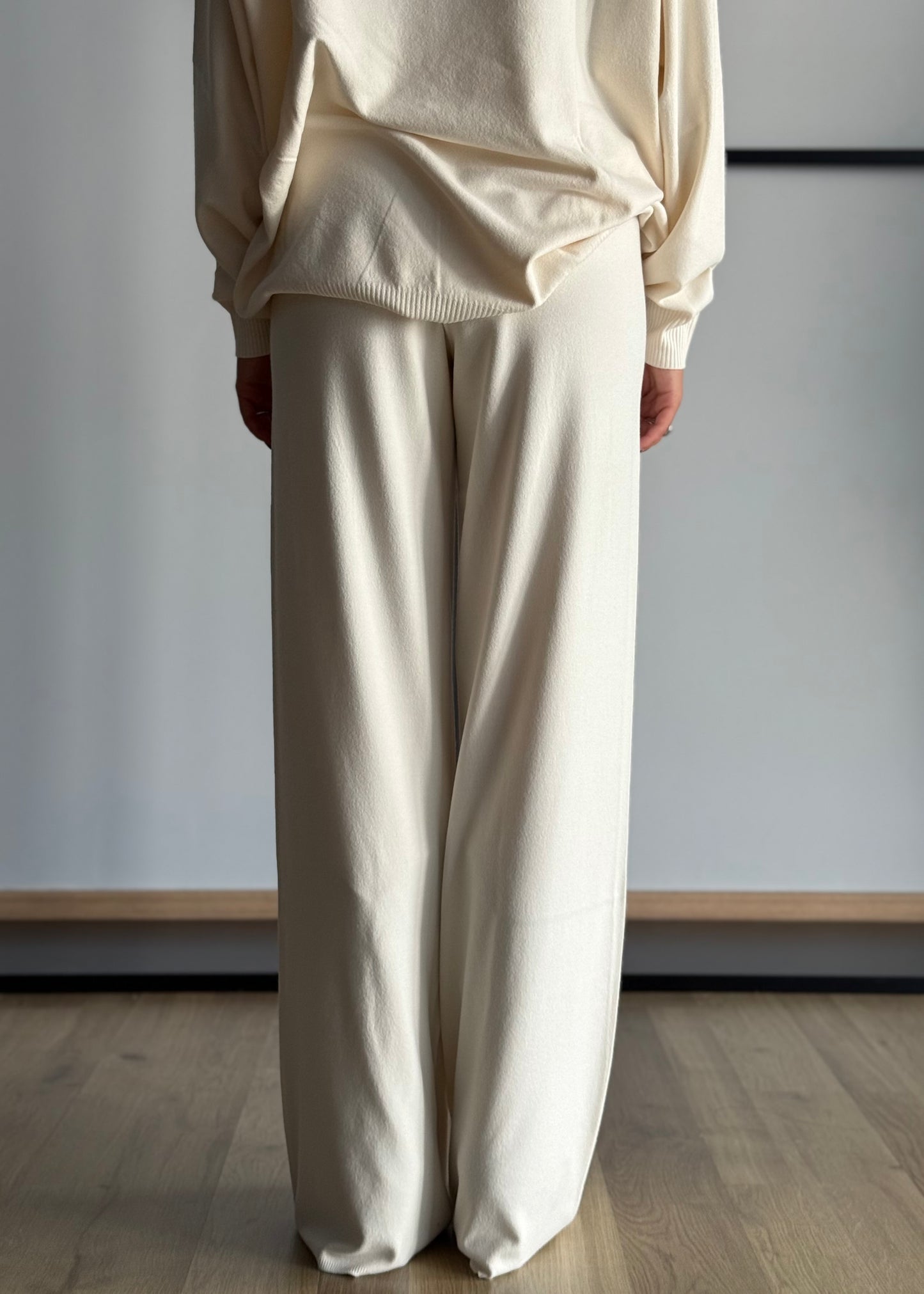 Pantaloni a palazzo -KONTATTO
