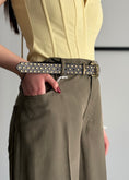 Carica l'immagine nel visualizzatore della galleria, Pantalone palazzo ZAHJR con cintura borchiata