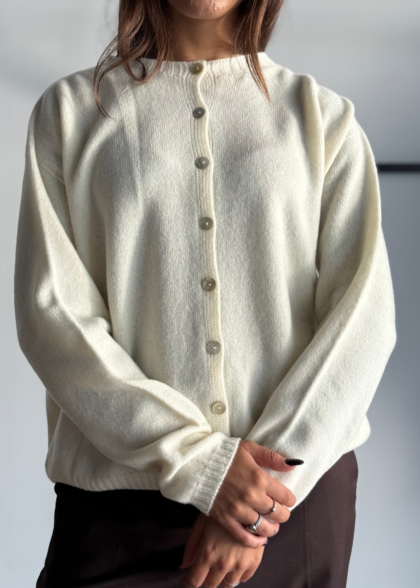 Cardigan corto in maglia -KONTATTO