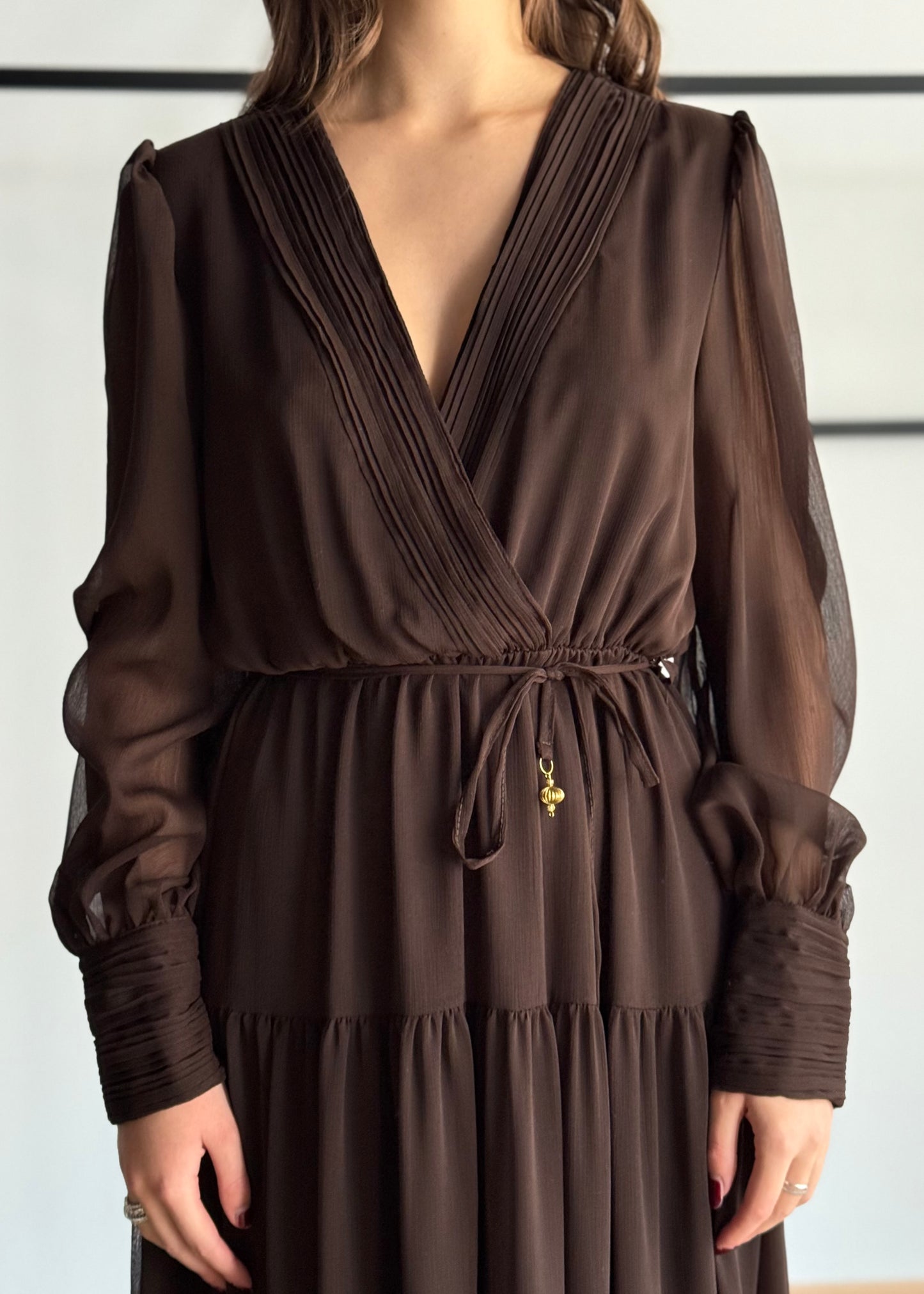 Abito lungo in chiffon con scollo a V e cintura -PHILIALOFT