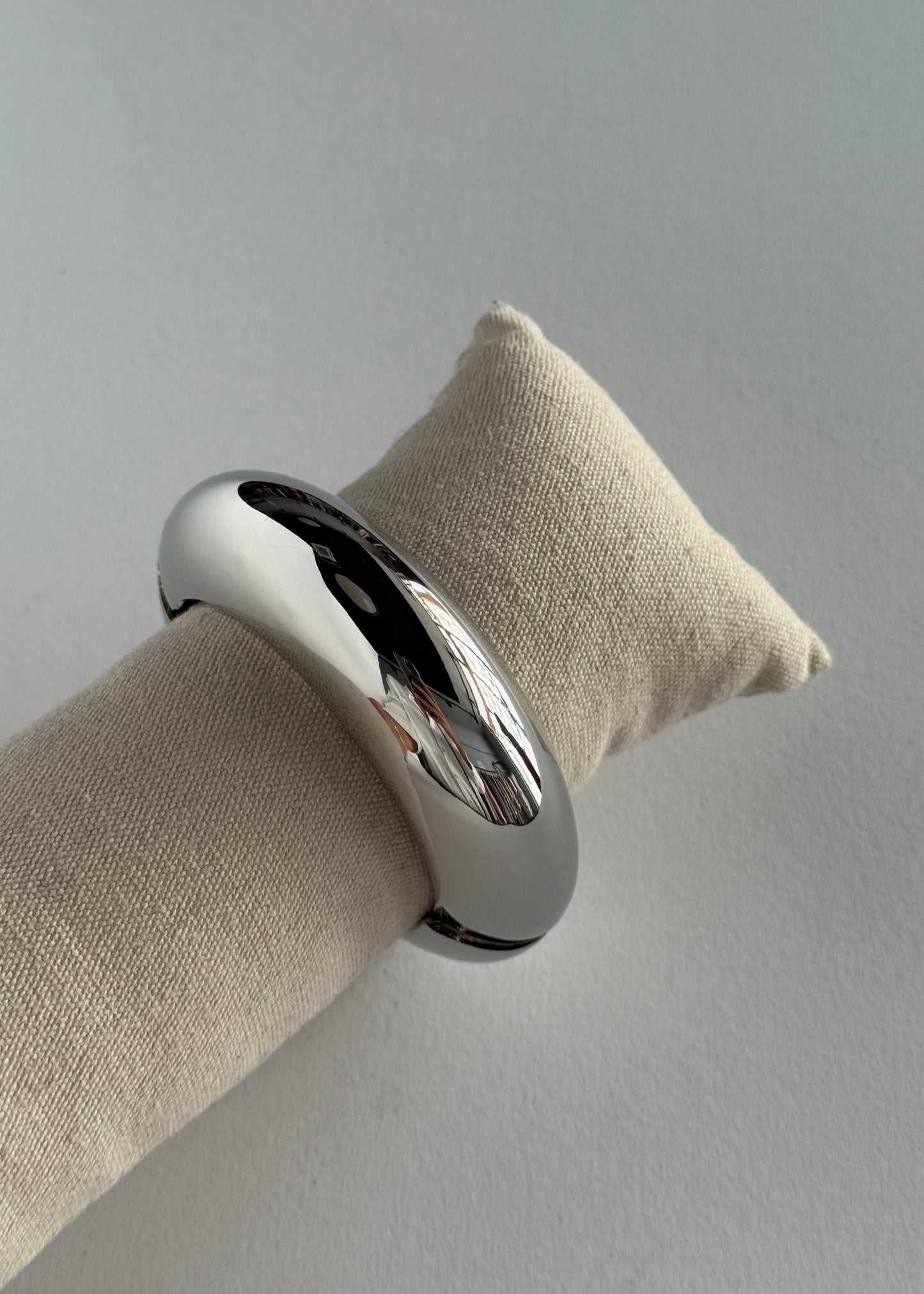 Bracciale rigido argento bombato