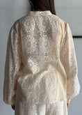 Carica l'immagine nel visualizzatore della galleria, Camicia ZAHJR in pizzo ricamata