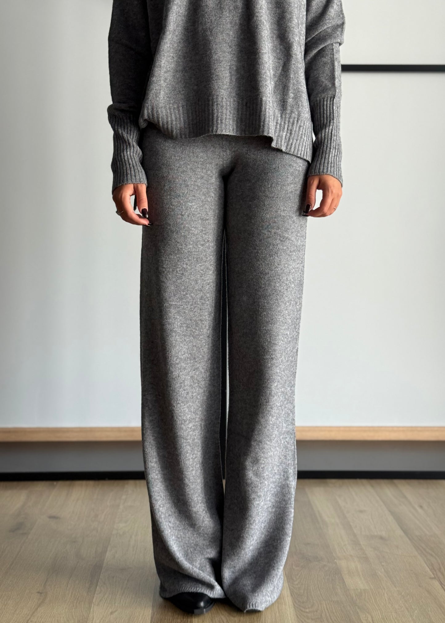 Pantaloni in viscosa a palazzo -KONTATTO