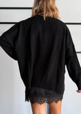 Carica l'immagine nel visualizzatore della galleria, Maglia over scollo V 100% lana - ZAHJR