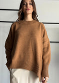 Carica l'immagine nel visualizzatore della galleria, Maglia ZAHJR over