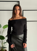 Carica l'immagine nel visualizzatore della galleria, Maglia a coste con scollo Bardot -KONTATTO