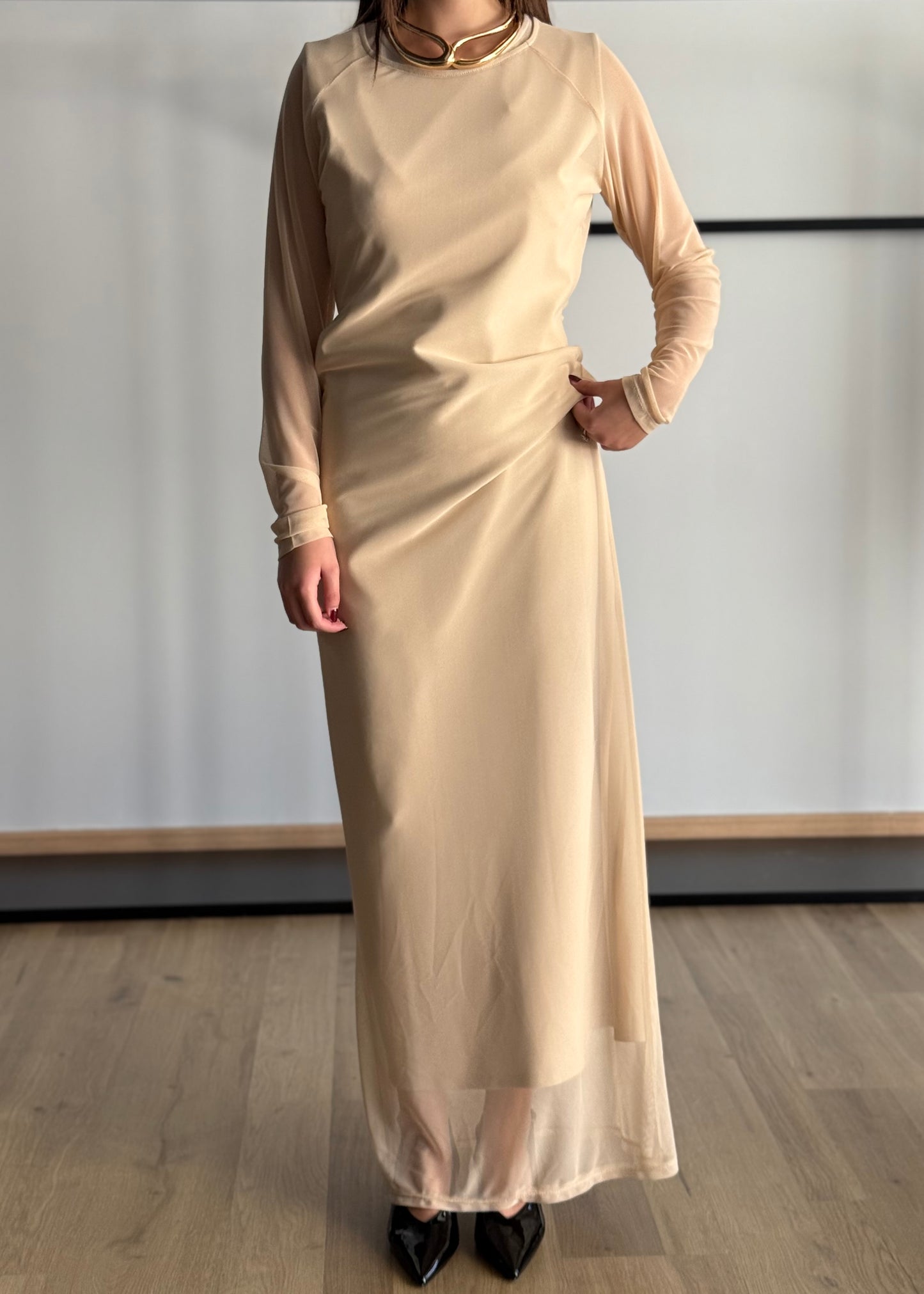 Abito lungo in tulle -KONTATTO