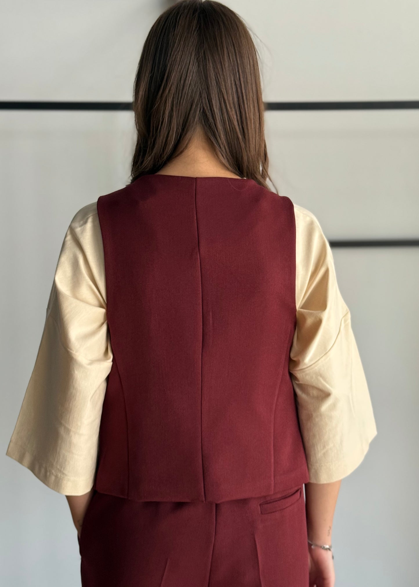 Gilet sartoriale vino con bottoni