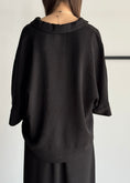 Carica l'immagine nel visualizzatore della galleria, Blusa PHILIALOFT oversize