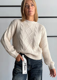 Carica l'immagine nel visualizzatore della galleria, Maglia trecce latte girocollo - ZAHJR