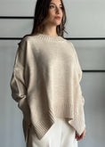 Carica l'immagine nel visualizzatore della galleria, Maglia ZAHJR over