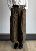 Carica l'immagine nel visualizzatore della galleria, Pantalone cargo wide leg militare con cintura - ZAHJR