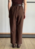 Carica l'immagine nel visualizzatore della galleria, Pantalone ZAHJR moro con cintura