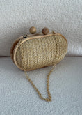 Carica l'immagine nel visualizzatore della galleria, Clutch in rafia beige