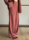 Carica l'immagine nel visualizzatore della galleria, Pantalone KONTATTO in velluto