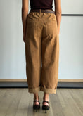 Carica l'immagine nel visualizzatore della galleria, Pantaloni in velluto a coste con cintura -ZAHJR