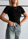 Carica l'immagine nel visualizzatore della galleria, T-shirt basic nera - ZAHJR