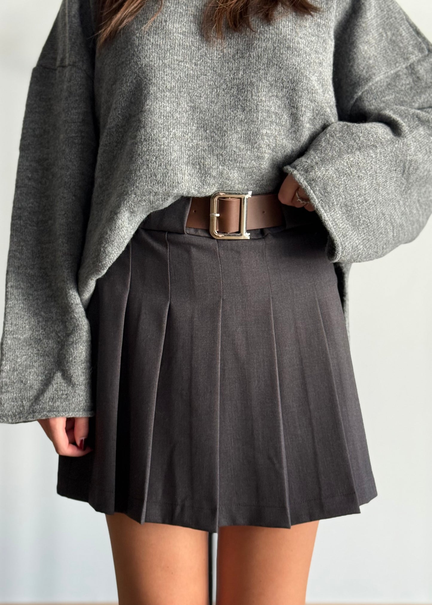 Gonna a pieghe grigia con zip laterale -LUMINA