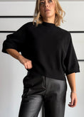 Carica l'immagine nel visualizzatore della galleria, Maglia con maniche a 3/4 nero - PHILIALOFT