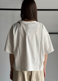 Carica l'immagine nel visualizzatore della galleria, T-shirt ZAHJR con applicazioni gioiello