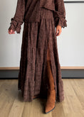 Carica l'immagine nel visualizzatore della galleria, Gonna lunga a blaze in pizzo moro - KONTATTO