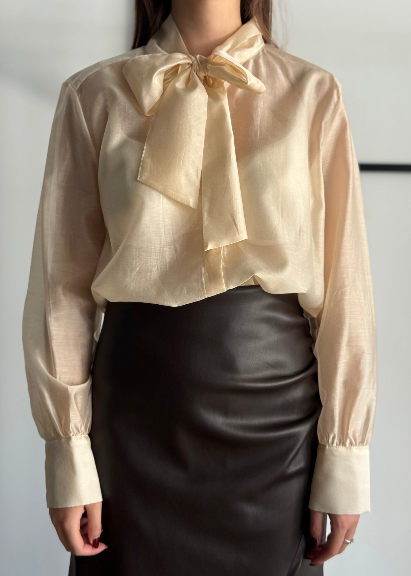 Camicia con fiocco -ZAHJR
