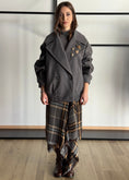 Carica l'immagine nel visualizzatore della galleria, Cappotto ZAHJR oversize