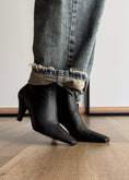 Carica l'immagine nel visualizzatore della galleria, Stivaletto stretch nero con tacco 8 OVYÈ