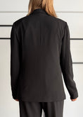 Carica l'immagine nel visualizzatore della galleria, Tailleur essential nero