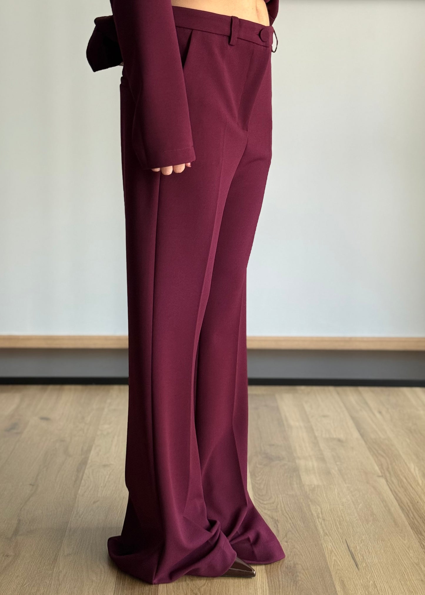 Pantaloni eleganti a zampa bordeaux -ZAHJR
