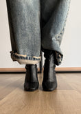 Carica l'immagine nel visualizzatore della galleria, Stivaletto stretch nero con tacco 8 OVYÈ