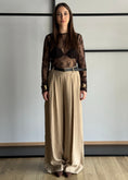 Carica l'immagine nel visualizzatore della galleria, Maglia ZAHJR in pizzo moro
