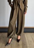 Carica l'immagine nel visualizzatore della galleria, Pantalone balloon militare effetto suede - PHILIALOFT