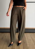 Carica l'immagine nel visualizzatore della galleria, Pantalone balloon militare in punto milano - KONTATTO
