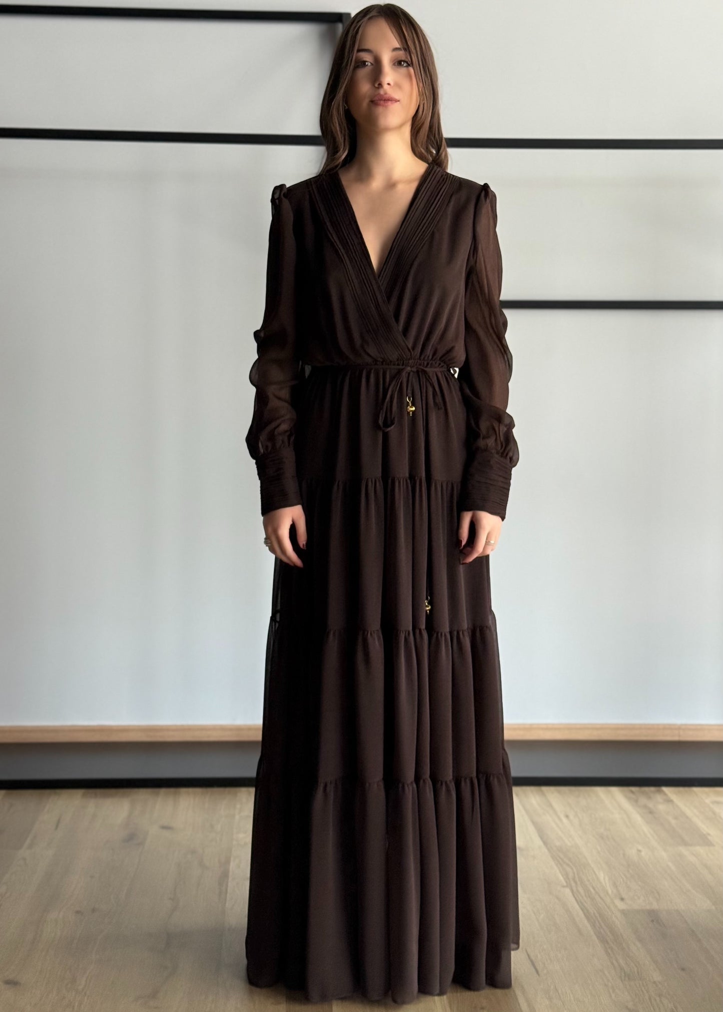 Abito lungo in chiffon con scollo a V e cintura -PHILIALOFT