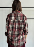 Carica l'immagine nel visualizzatore della galleria, Camicia in flanella a quadri oversize