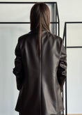 Carica l'immagine nel visualizzatore della galleria, Blazer in ecopelle monopetto -ZAHJR