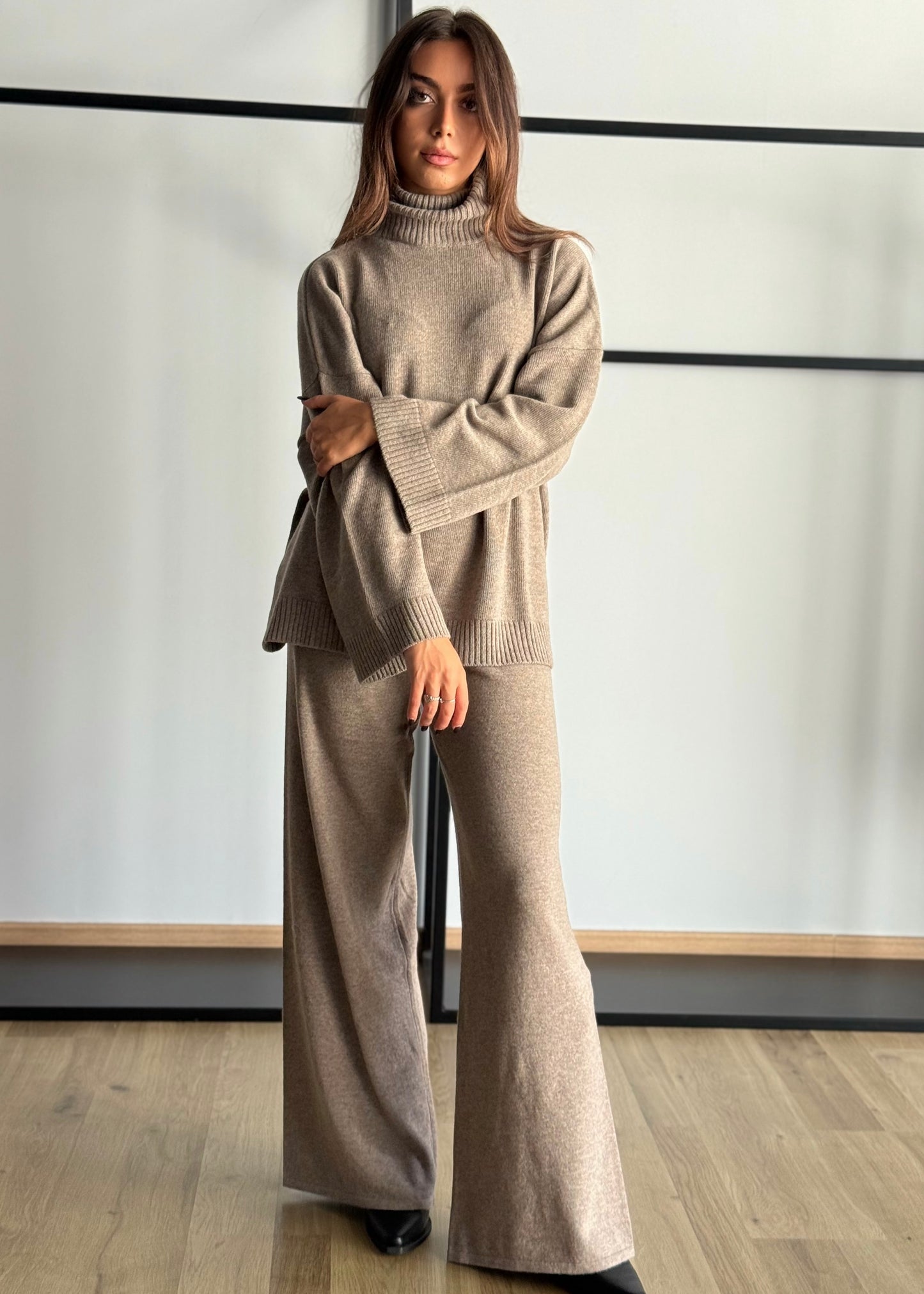 Maglia dolcevita oversize -KONTATTO