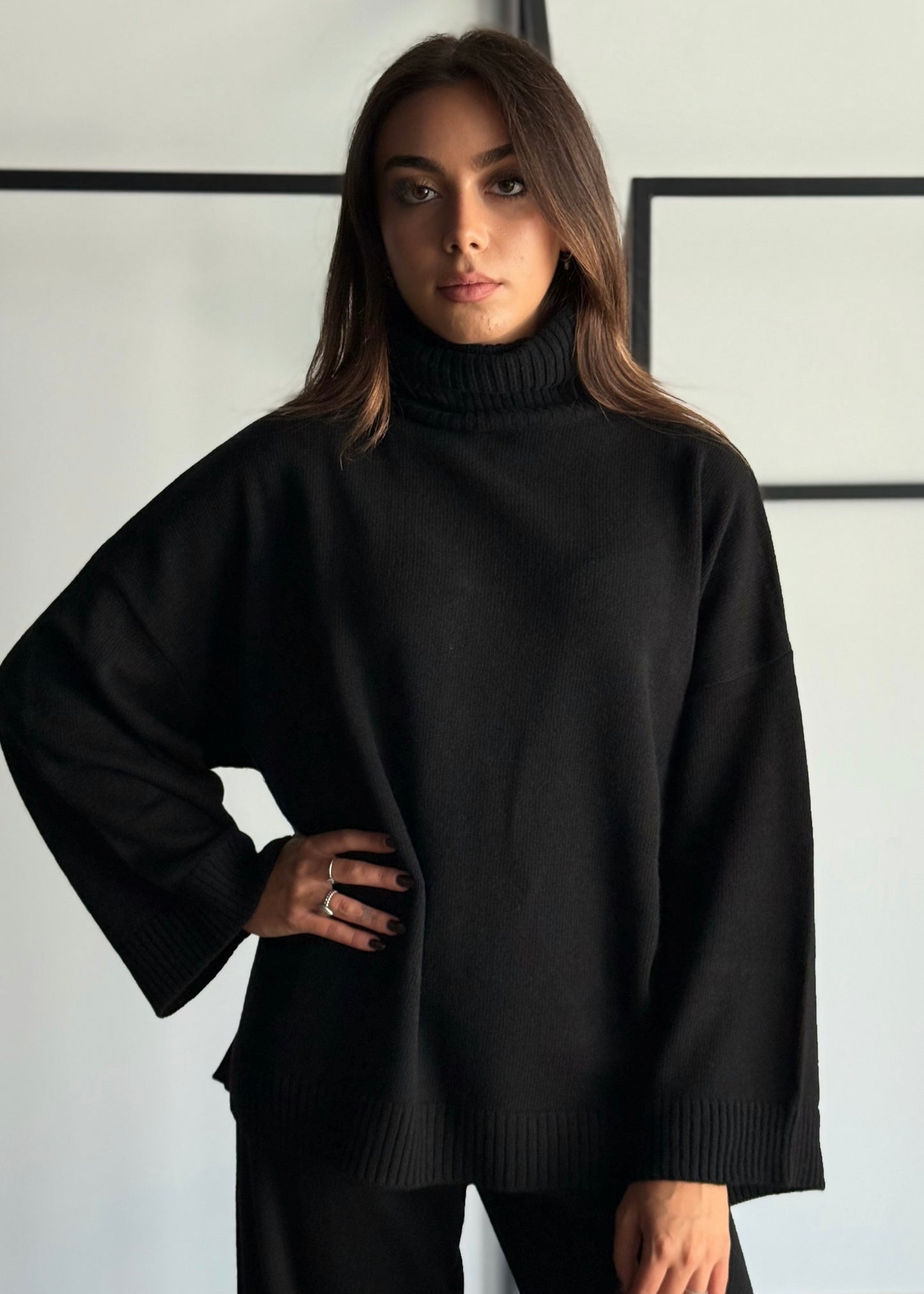 Maglia dolcevita oversize -KONTATTO