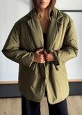 Carica l'immagine nel visualizzatore della galleria, Blazer imbottito -KONTATTO