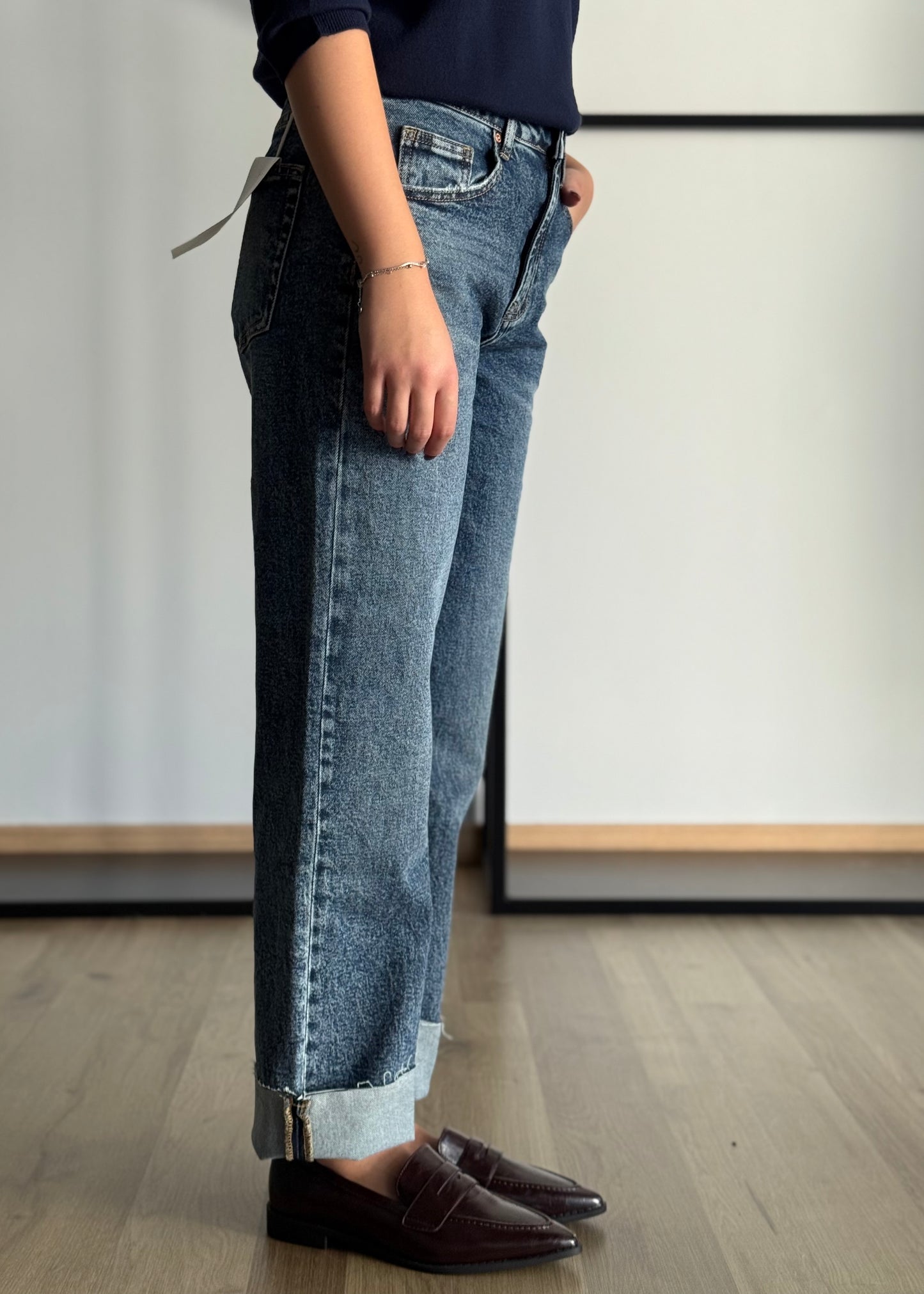 Jeans dritto blu con risvolto