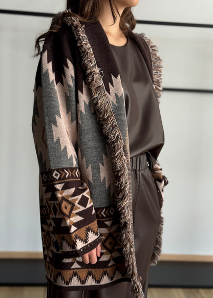 Cardigan jacquard etnico con frange e cintura -KONTATTO