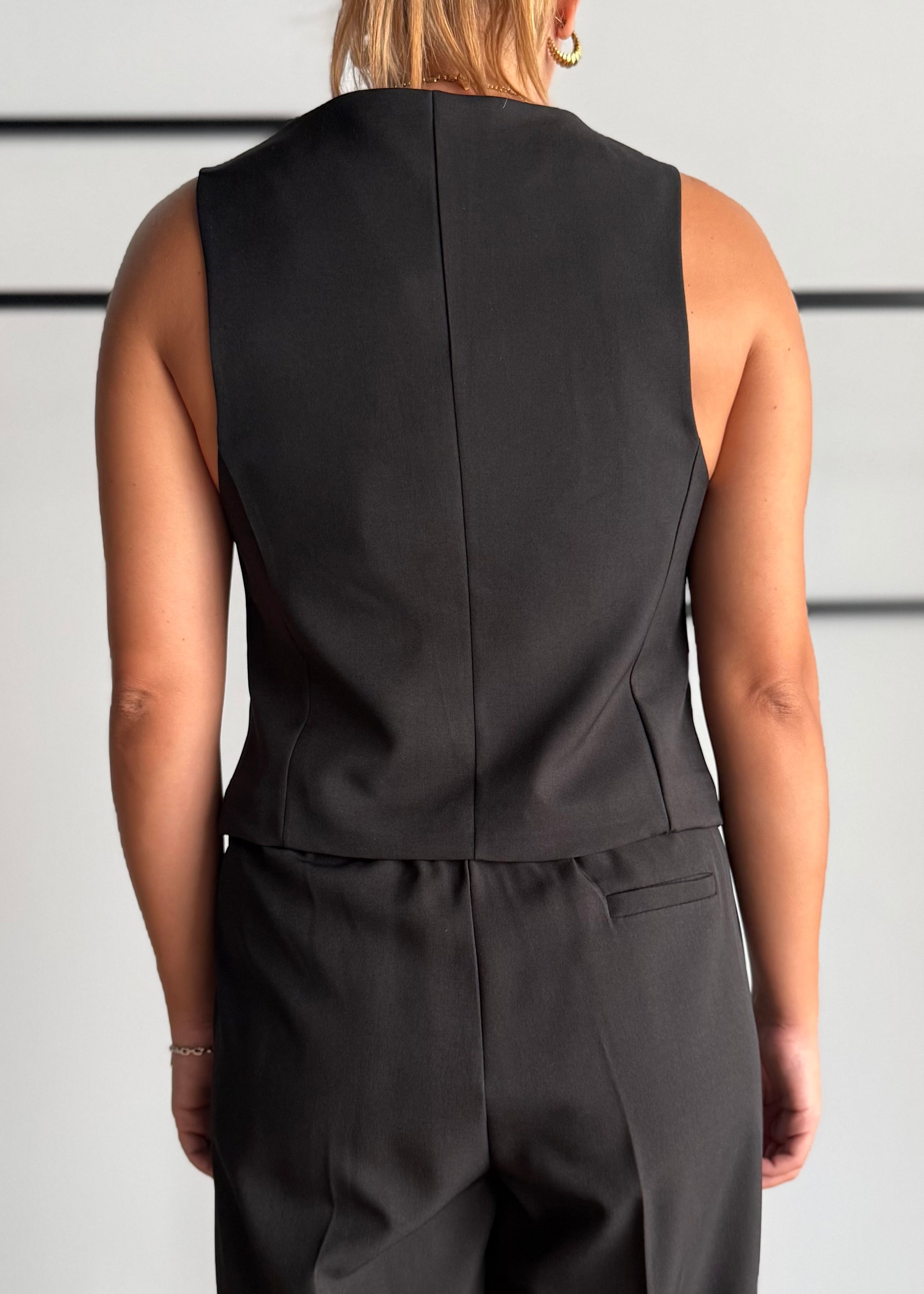 Gilet nero sartoriale con bottoni - ZAHJR