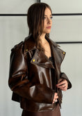 Carica l'immagine nel visualizzatore della galleria, Giacca biker in ecopelle marrone -ZAHJR
