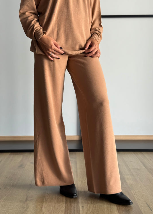 Pantaloni a palazzo -KONTATTO