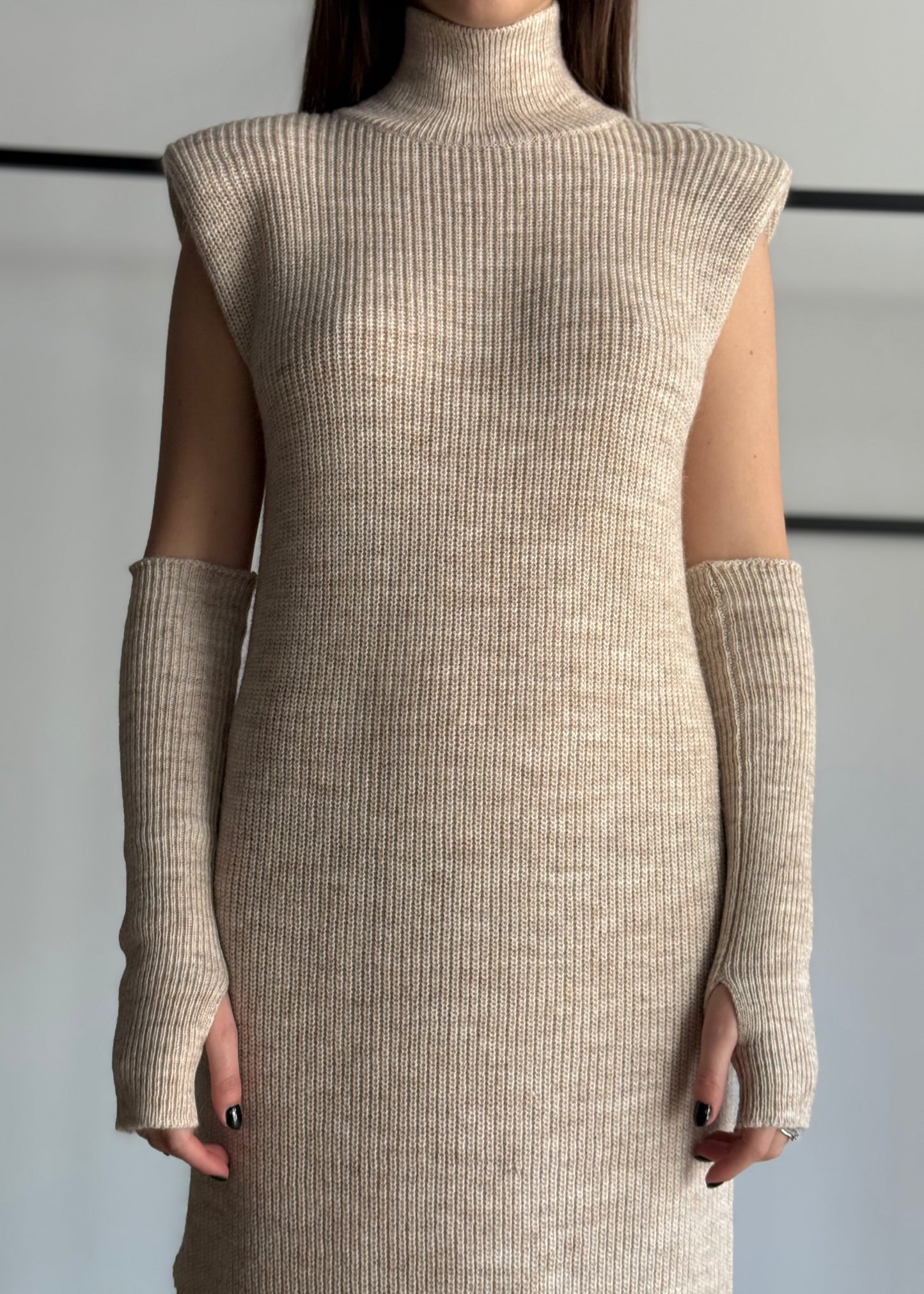 Abito KONTATTO in maglia con manicotti