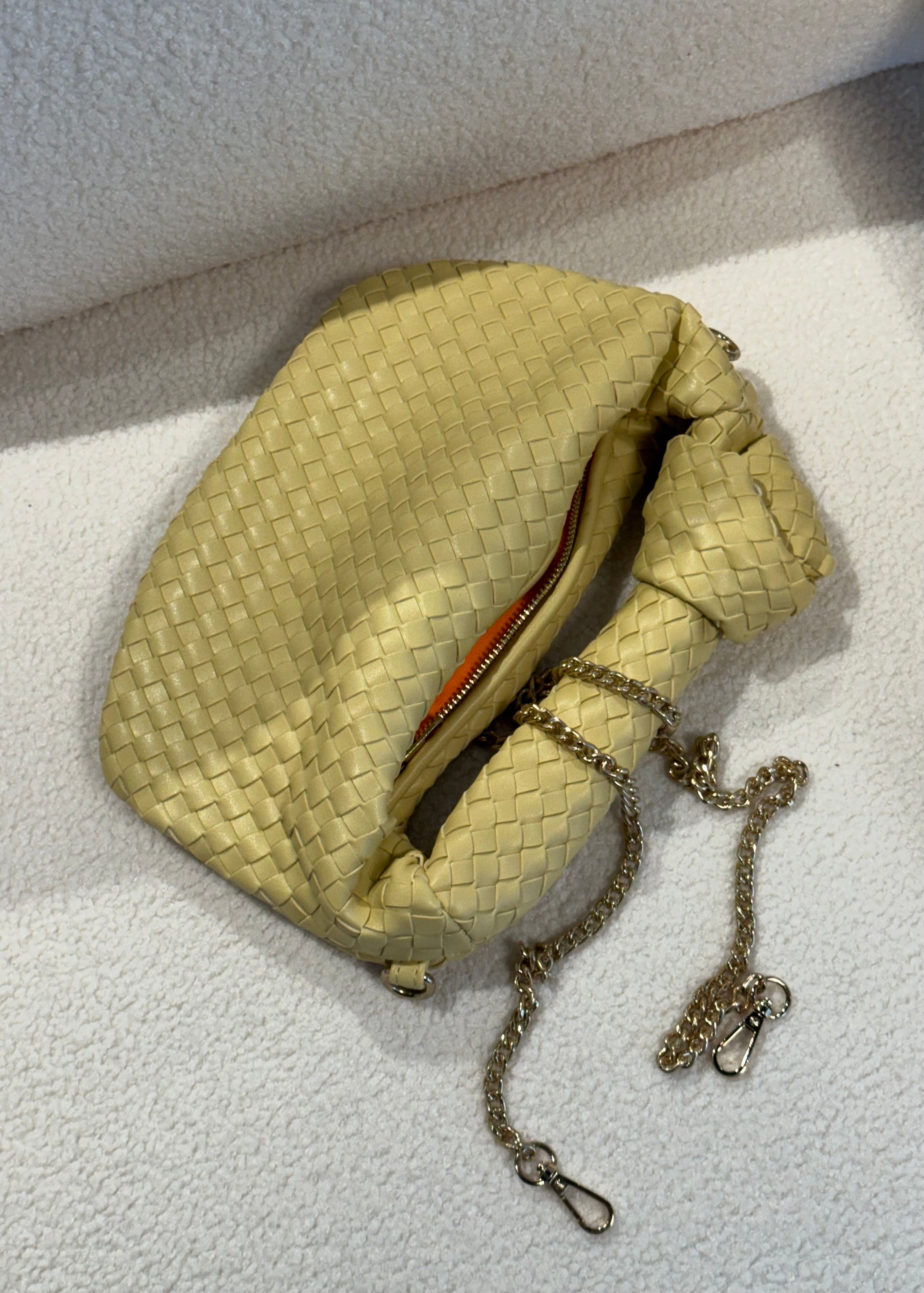 Borsa THEVICE intrecciata gialla
