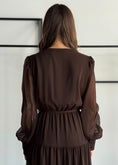 Carica l'immagine nel visualizzatore della galleria, Abito lungo in chiffon con scollo a V e cintura -PHILIALOFT
