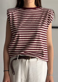 Carica l'immagine nel visualizzatore della galleria, T-shirt PHILIALOFT rigata india con spalline strutturate
