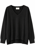 Carica l'immagine nel visualizzatore della galleria, Maglia over scollo V nero - ZAHJR
